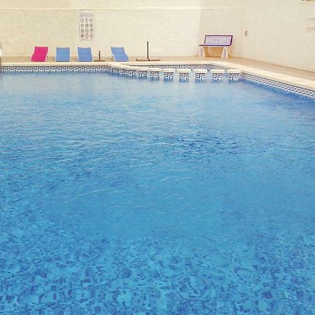 1 Bedroom Gorgeous Apartment In רוחאלס מראה חיצוני תמונה